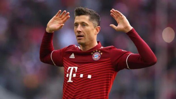 开云棋牌-德国队前途光明！，莱万多夫斯基新星最后时刻胜出表现突出比赛高潮迭起-开云棋牌