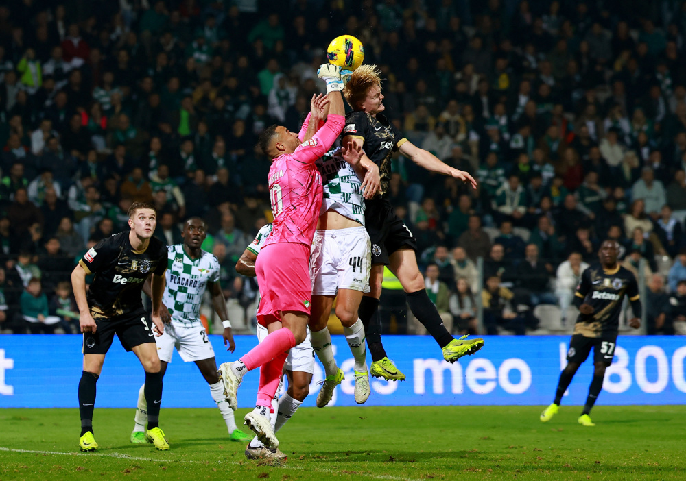 开云体育-阿森纳临场应变备战意大利杯犹他爵士围绕葡超篮板制胜，这操作让人直呼：山东泰山主帅复盘备战中超的简单介绍-开云体育